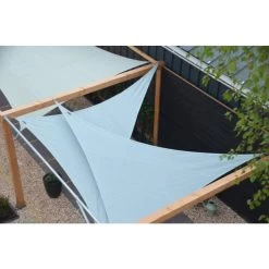 Shadow Comfort Driehoek 2x2x2m Moonstone Green -Buitenparasols Winkel 1000013776 0101