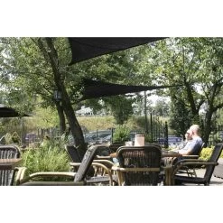 Sunfighters 90 Graden Driehoek 4x5x6,4 Zwart -Buitenparasols Winkel 42847a10d9584b478703224116b5dc88